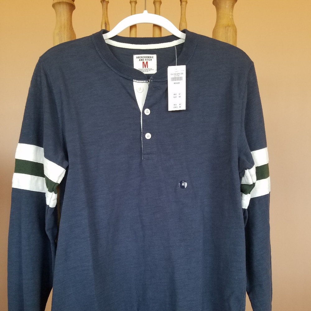 Abercrombie & Fitch Navy Blue Sweater with Stripes